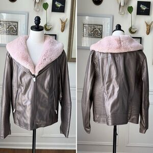 NWT Midnight Velvet Metallic Taupe Faux Leather Moto Jacket Pink Faux Fur Collar
